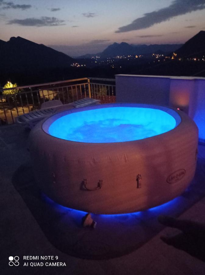 Panoramico Apartment, Private Jacuzzi Brela Kültér fotó